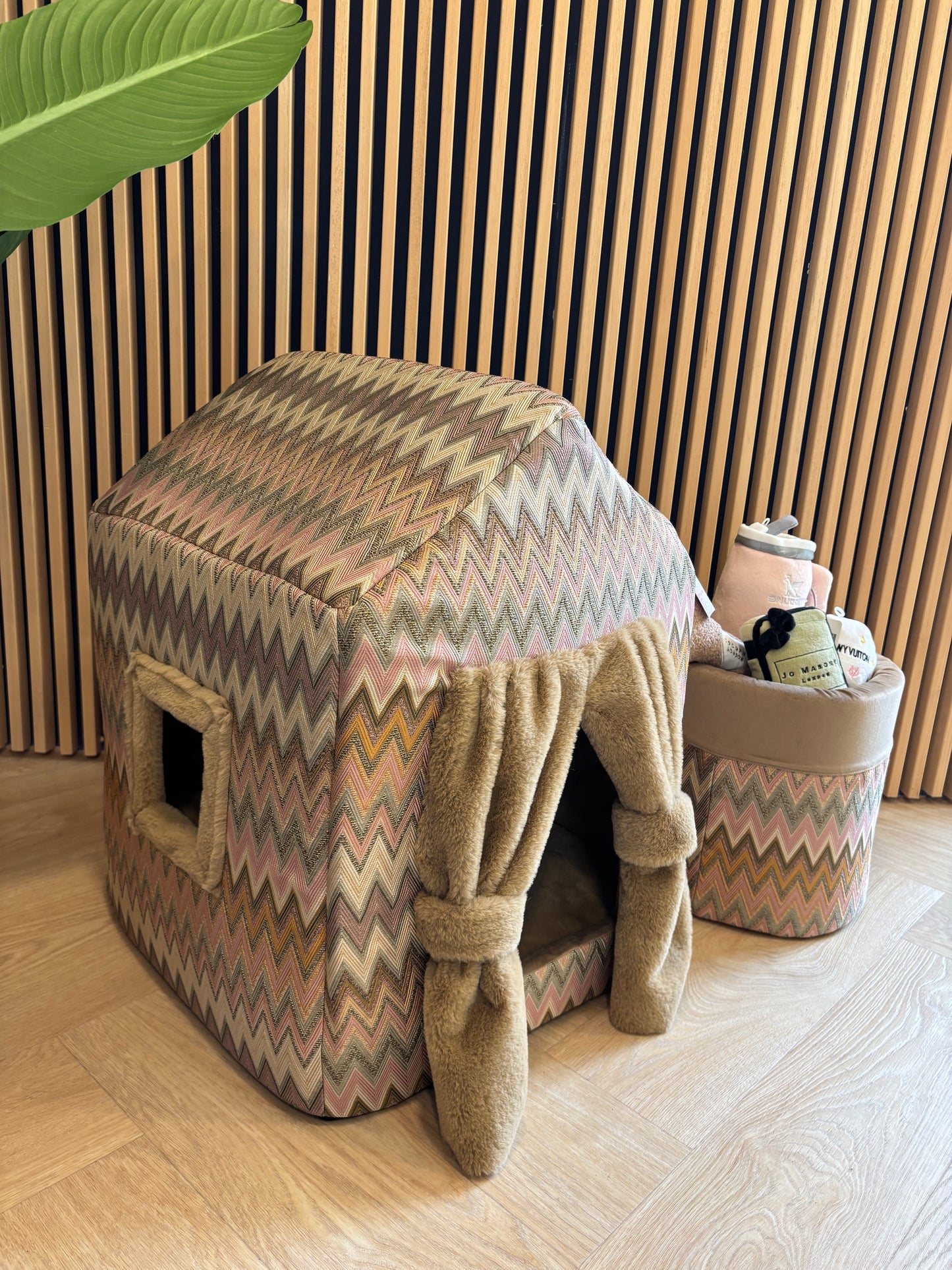 Luxe huisje met gordijnen - Zigzag