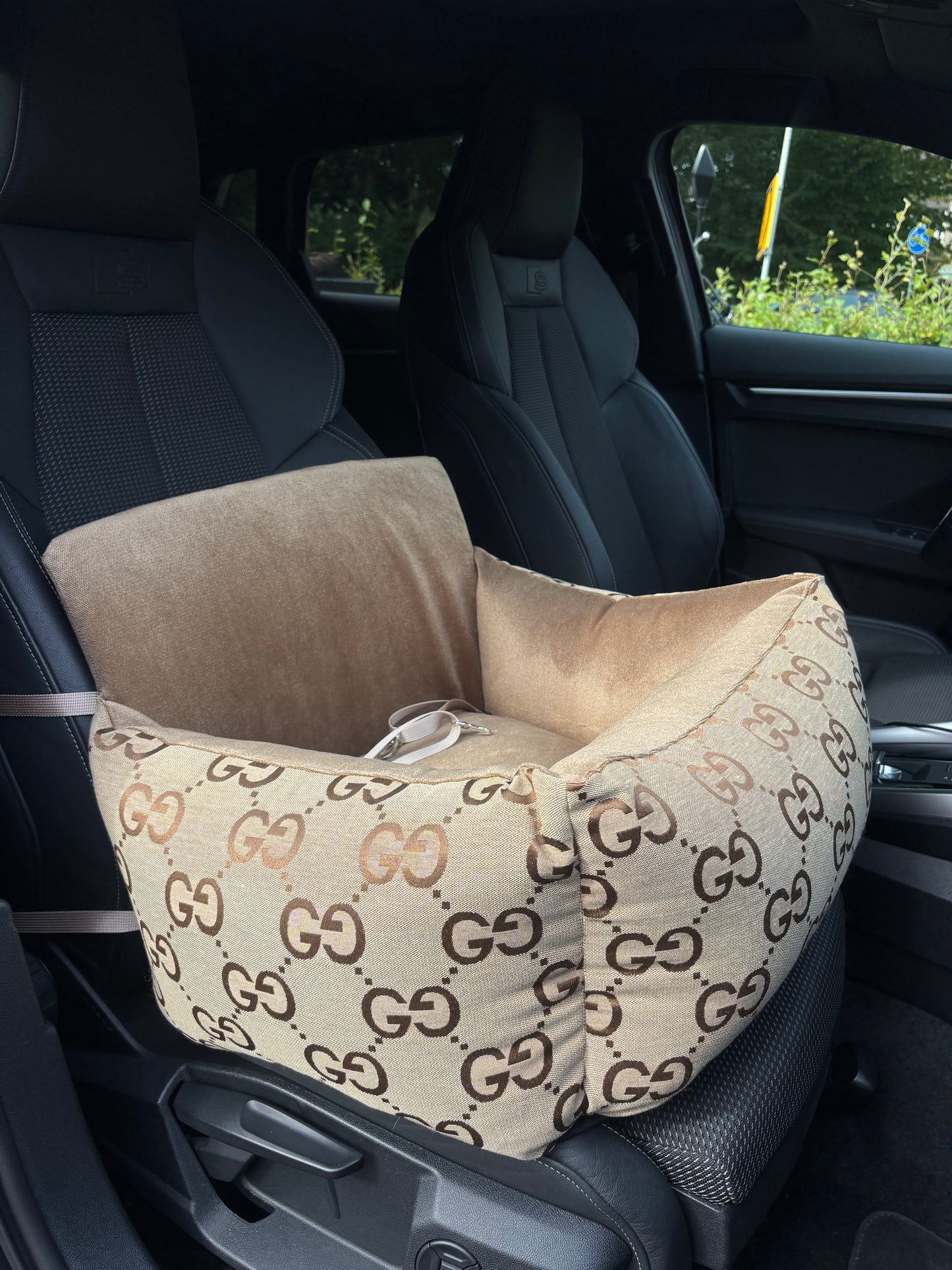 GG Autostoel Beige