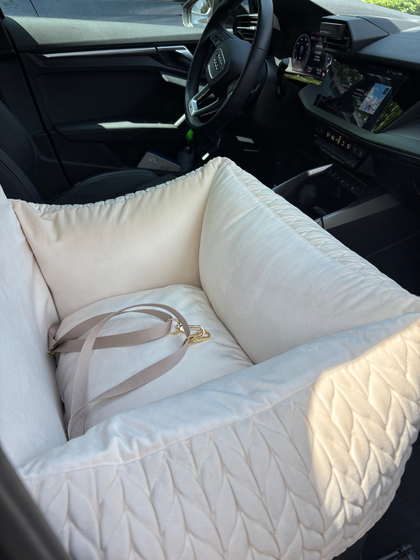Autostoel Athena Velours creme wit