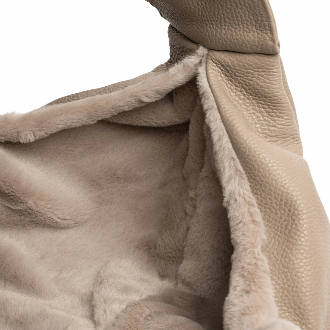 Perro Collection Comfy bag beige