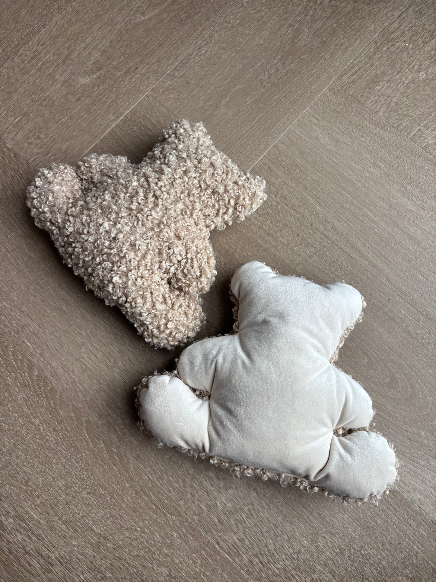Beertje - Curly teddy beige
