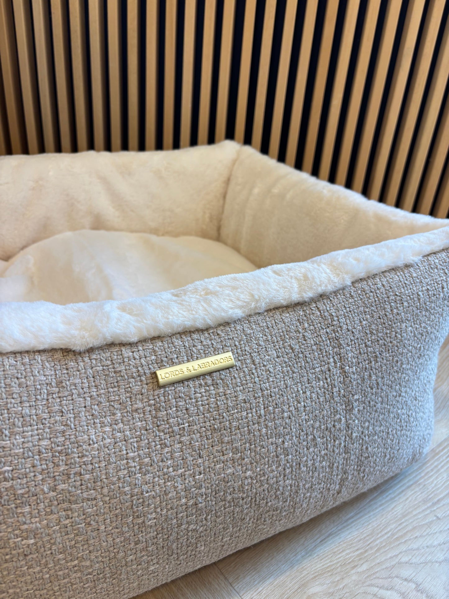 Lords & Labradors - Essentials Herdwick Bed