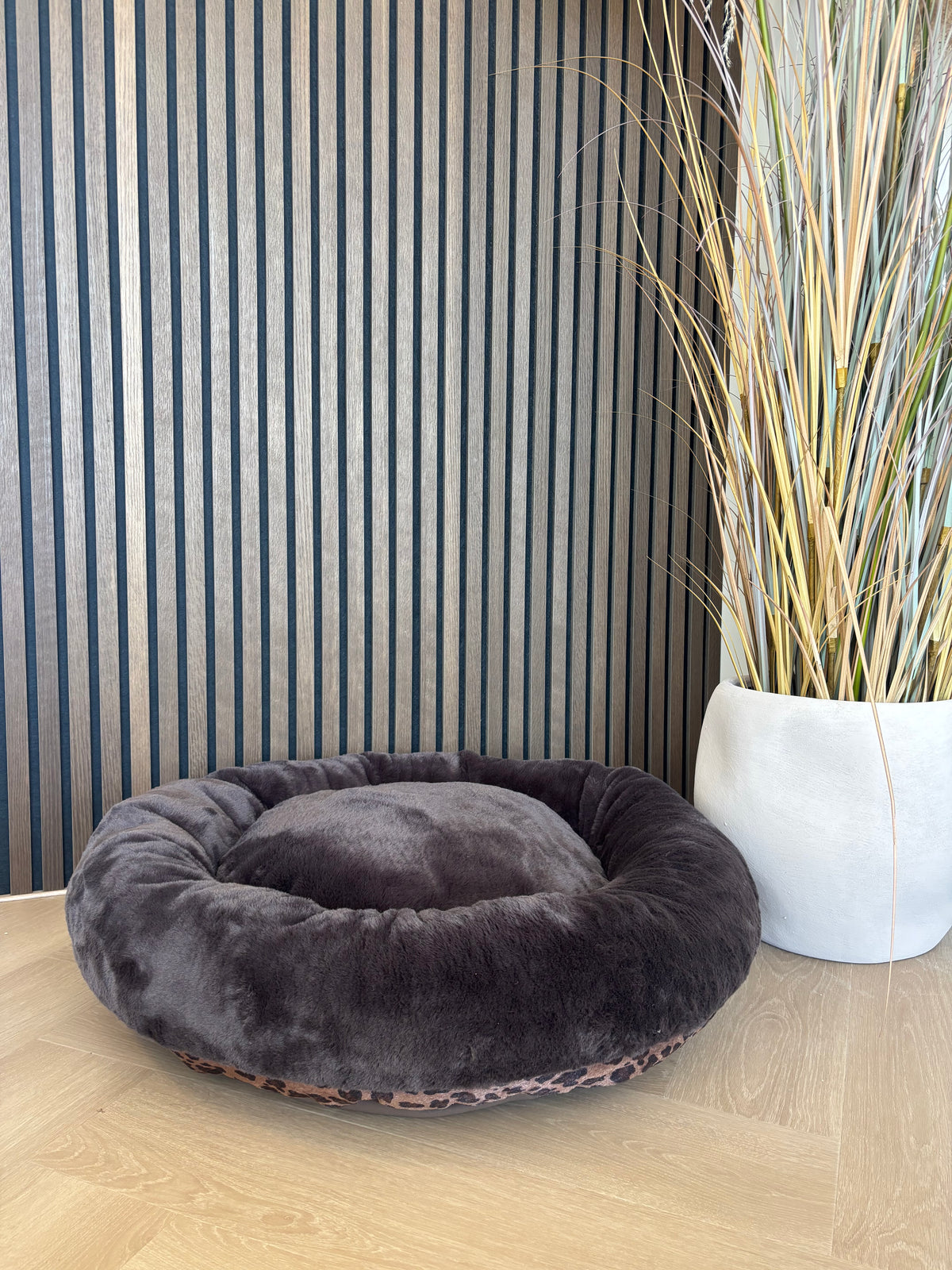 Donut Bed - Leopard Bruin