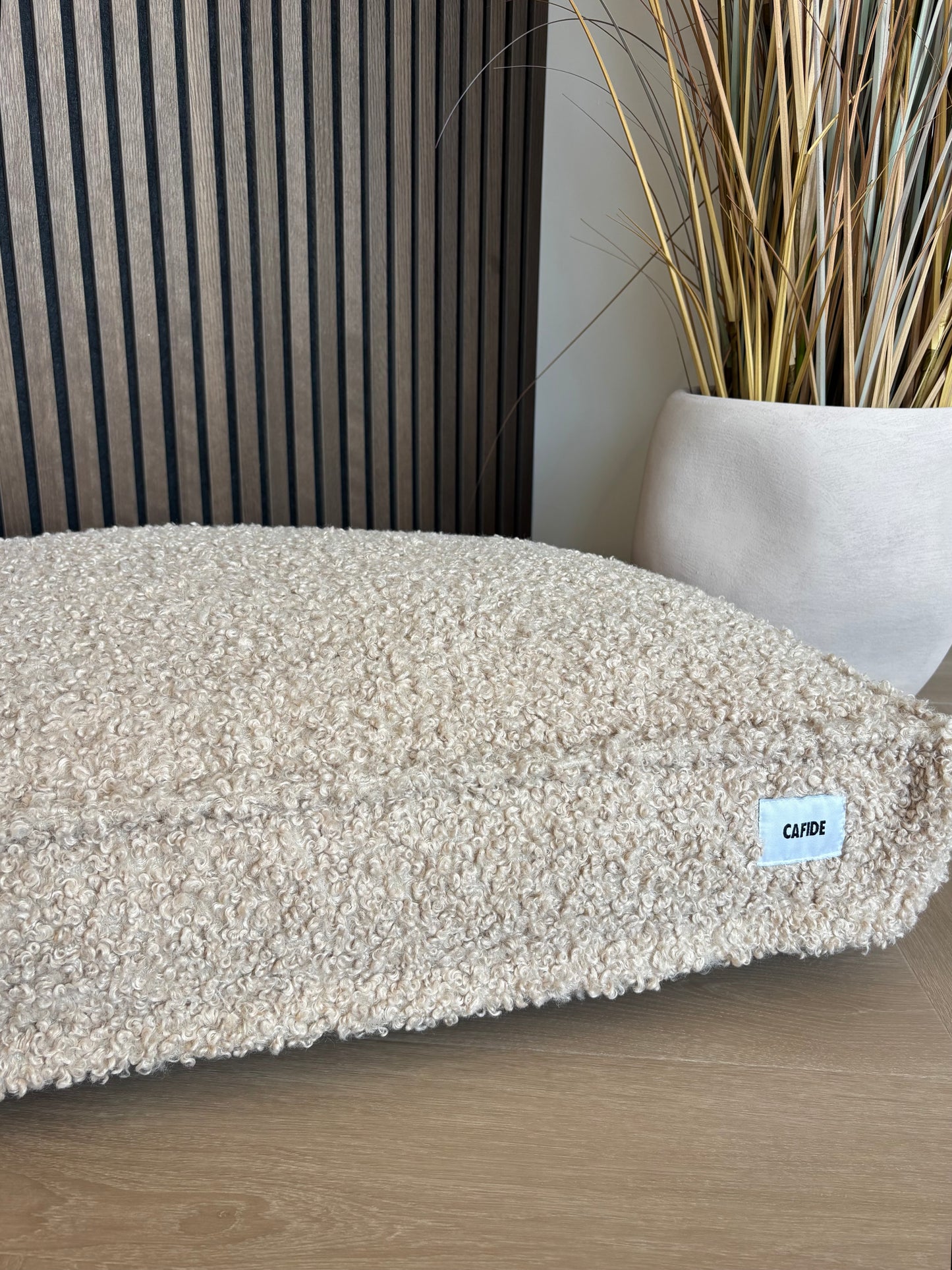 Cafide - Kussen curly teddy beige
