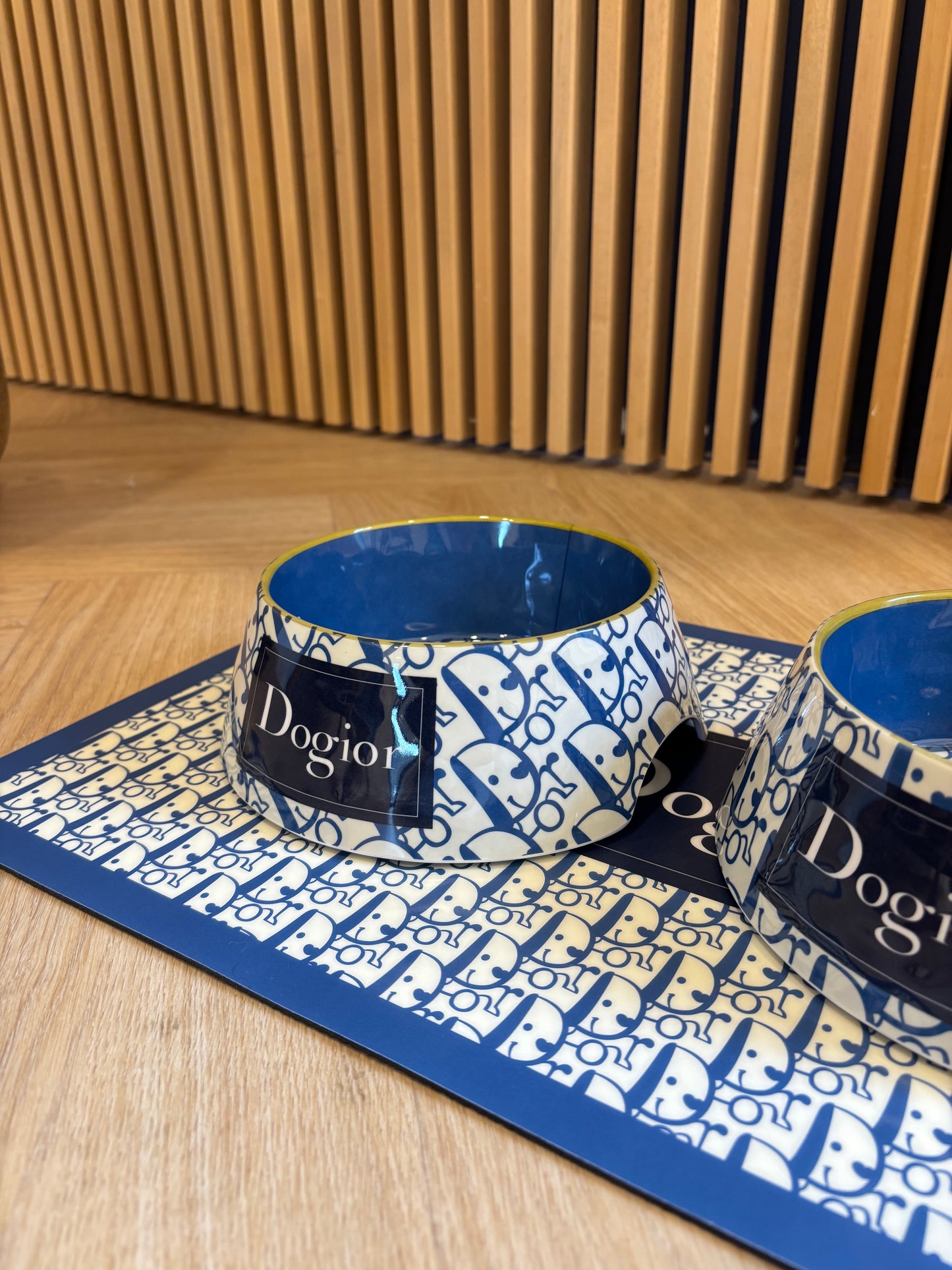 Dogior - Voer/drinkbak set Medium