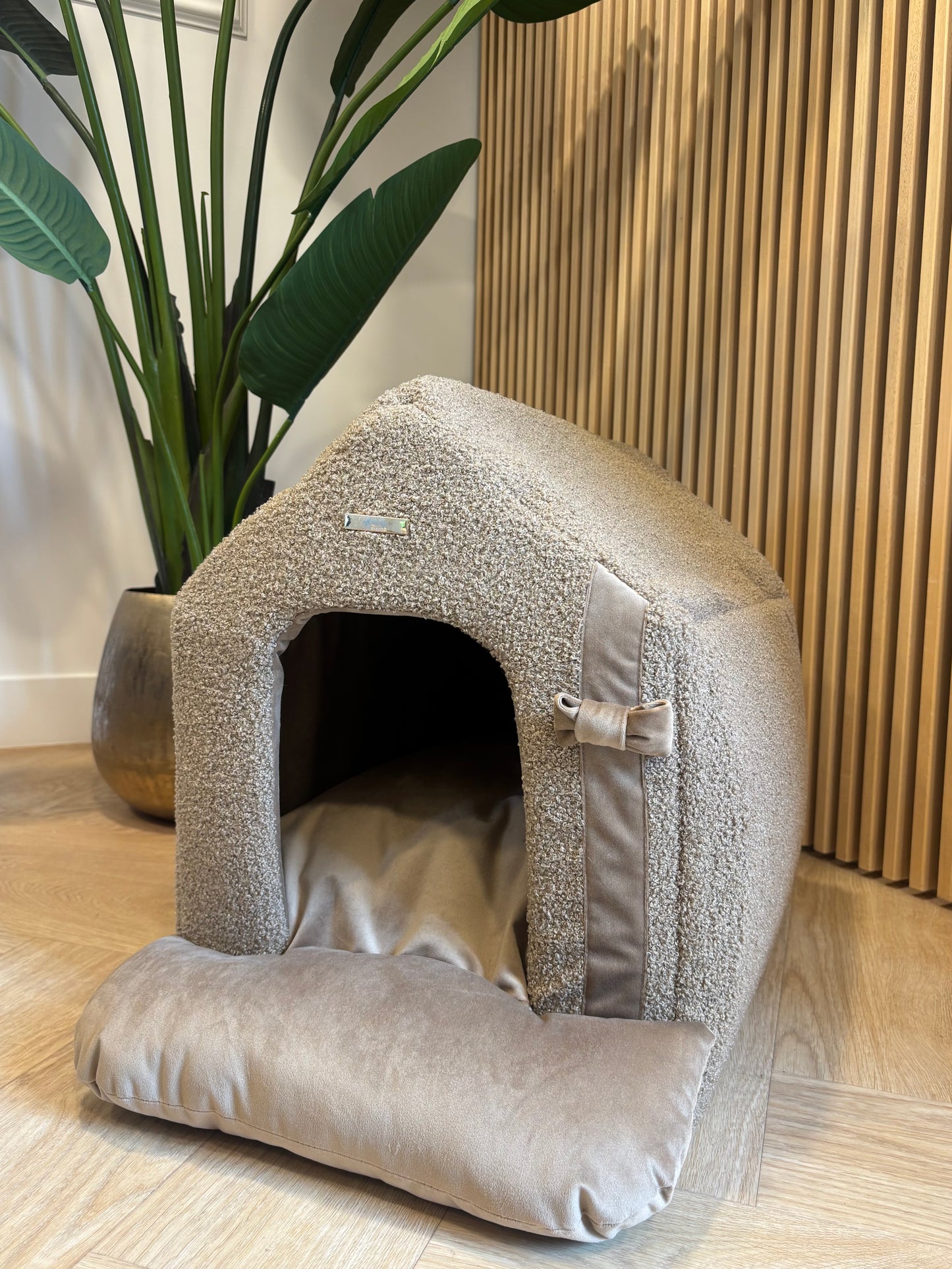 Huisje teddy taupe