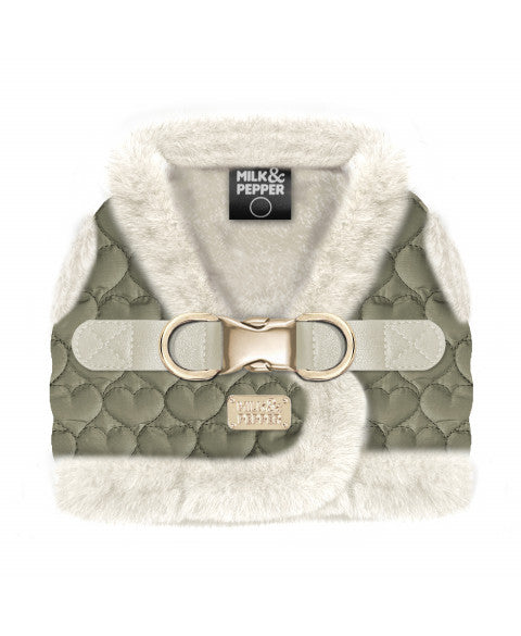 Milk & Pepper - Tuig Clarice