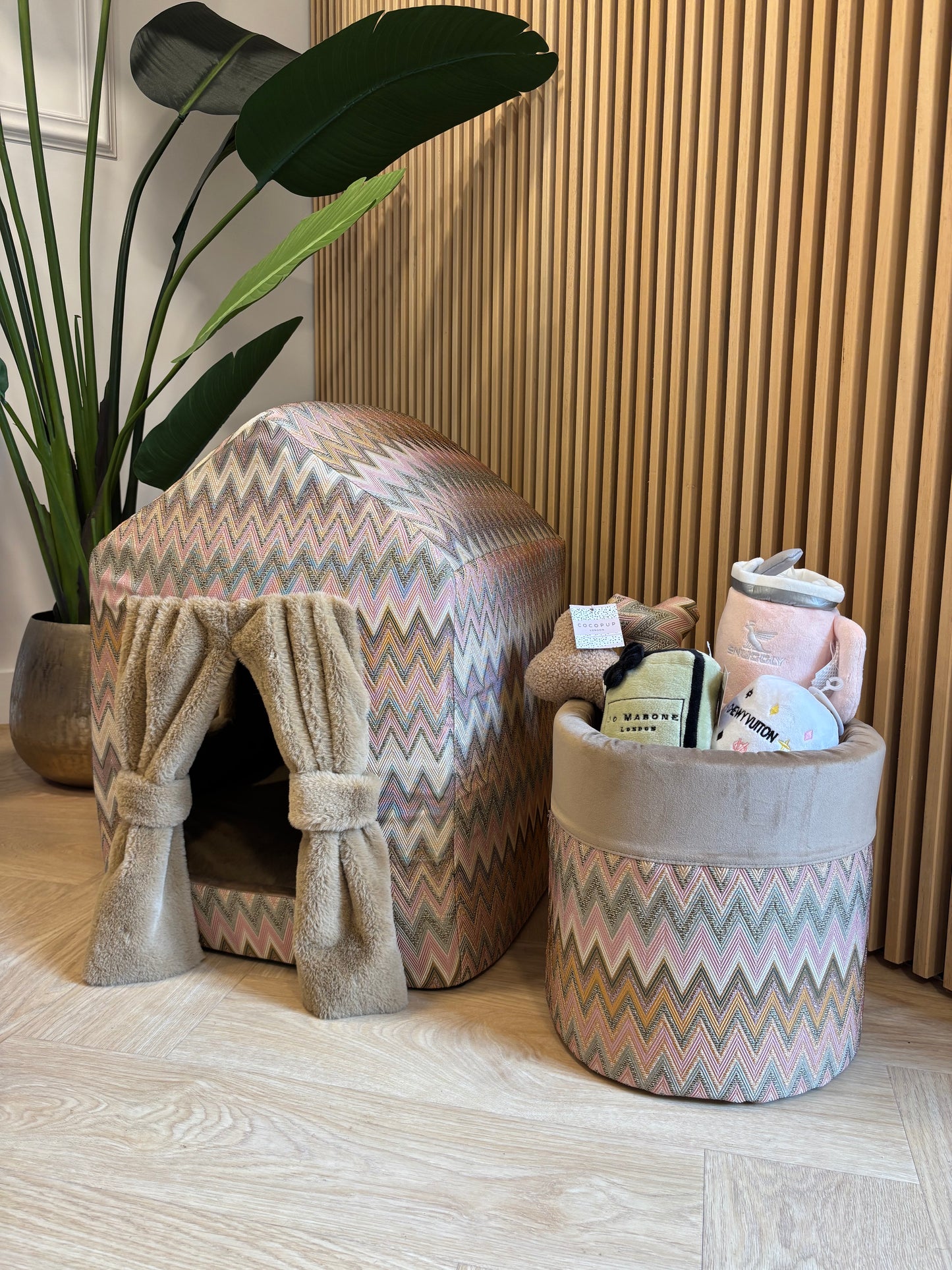 Luxe huisje met gordijnen - Zigzag