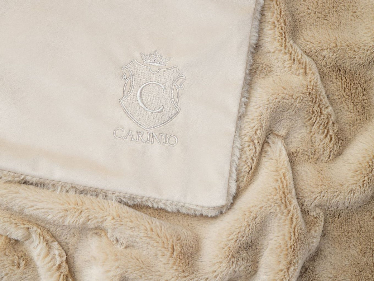 Carinio - Deken Louis Biscuit