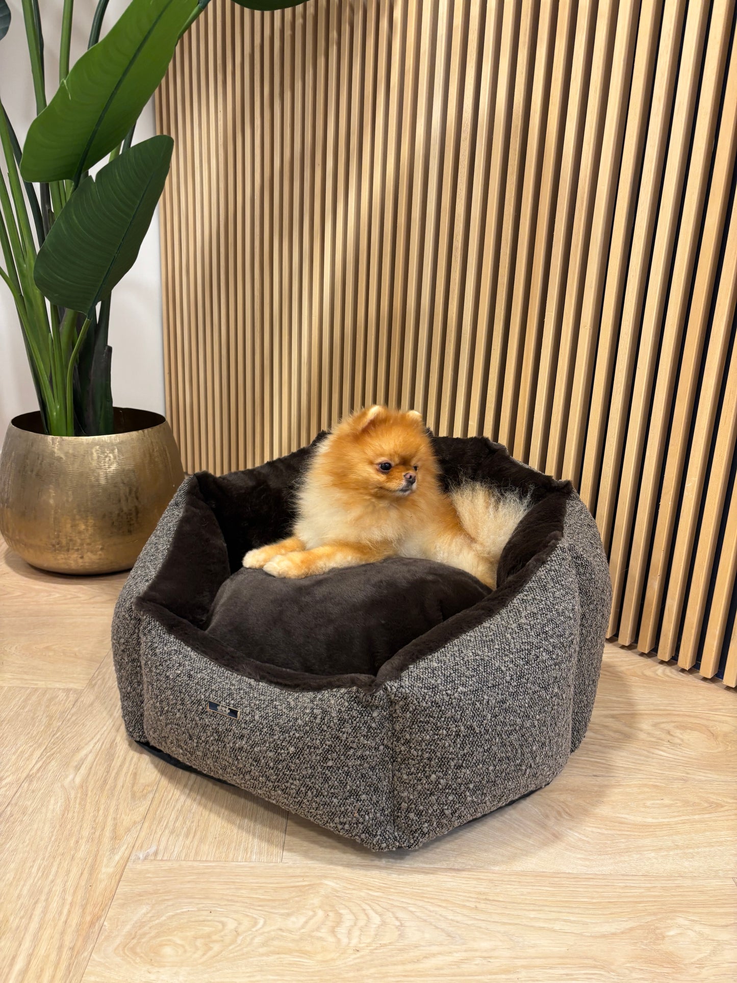 Set Shell mand Bouclé & speelgoed box - Bruin Fur
