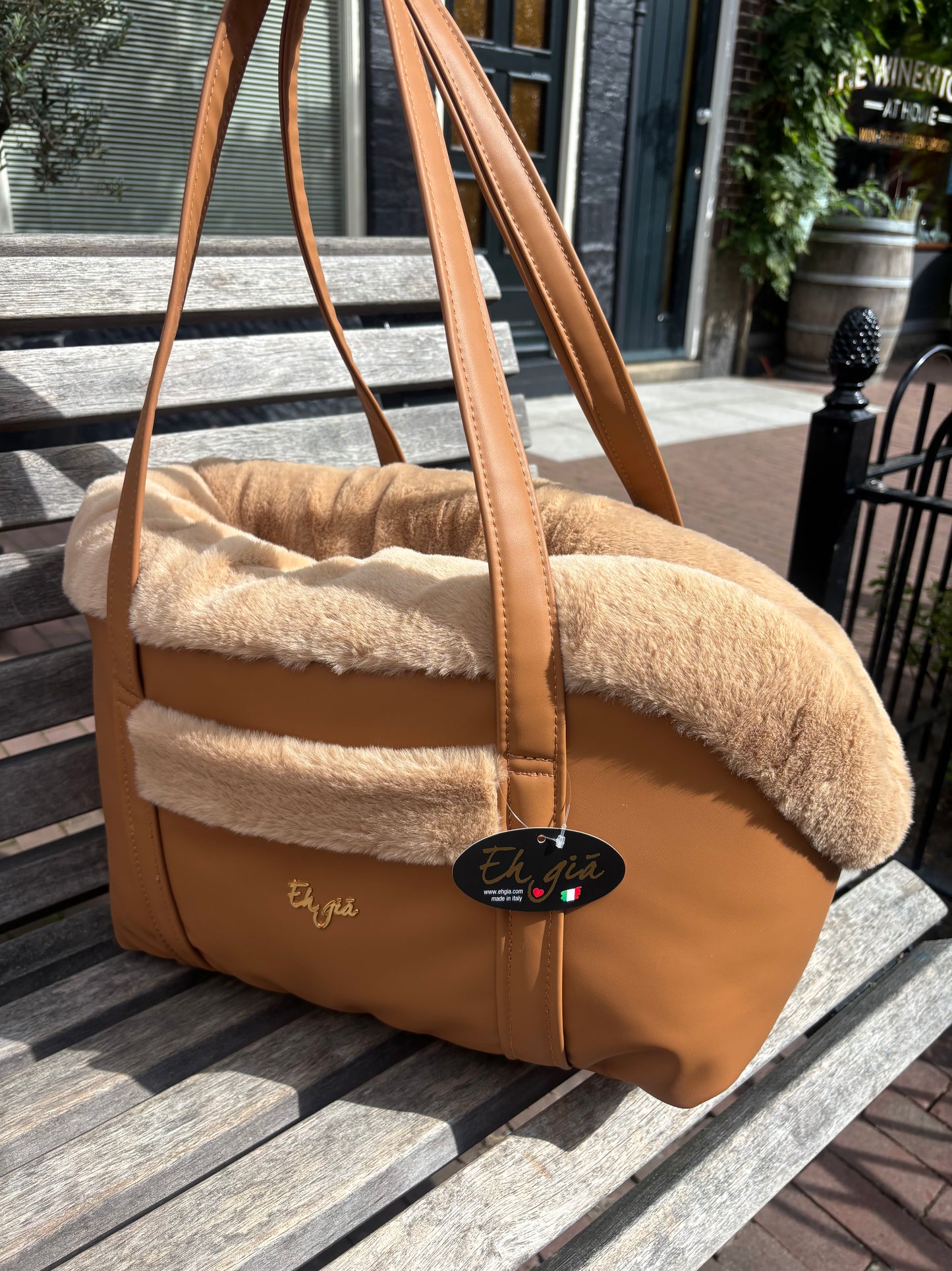 Eh Gia - Bed & Bag Caramel