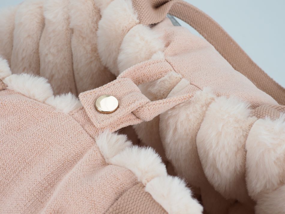 Carinio - Doda tas/autostoel Blush