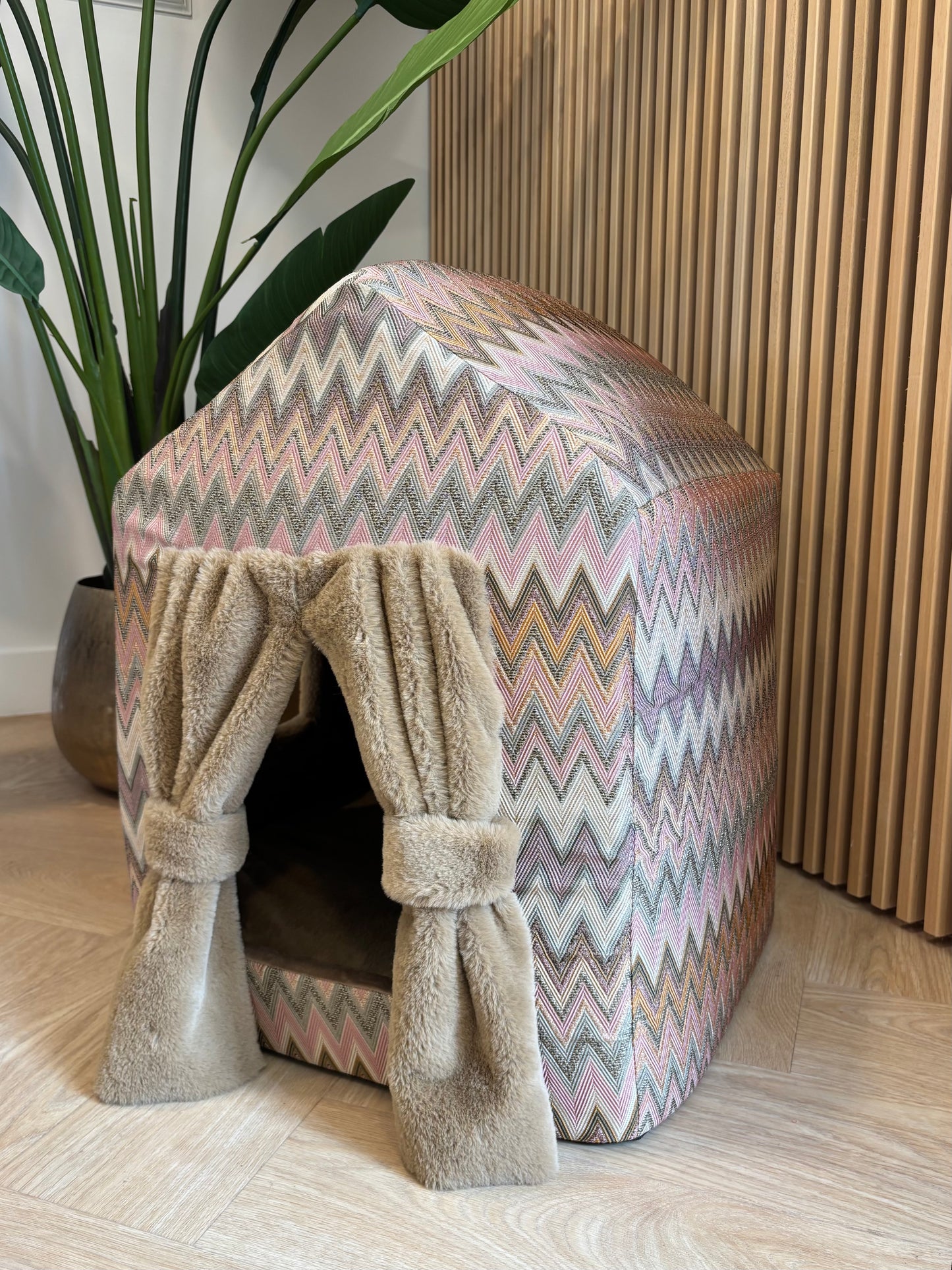 Luxe huisje met gordijnen - Zigzag