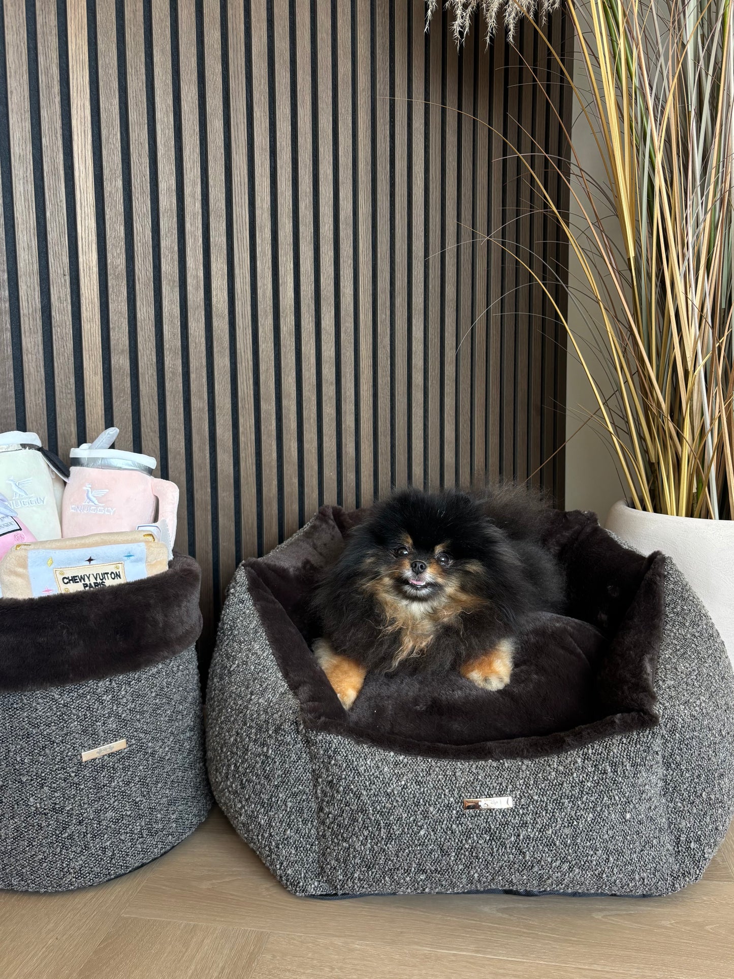 Set Shell mand Bouclé & speelgoed box - Bruin Fur