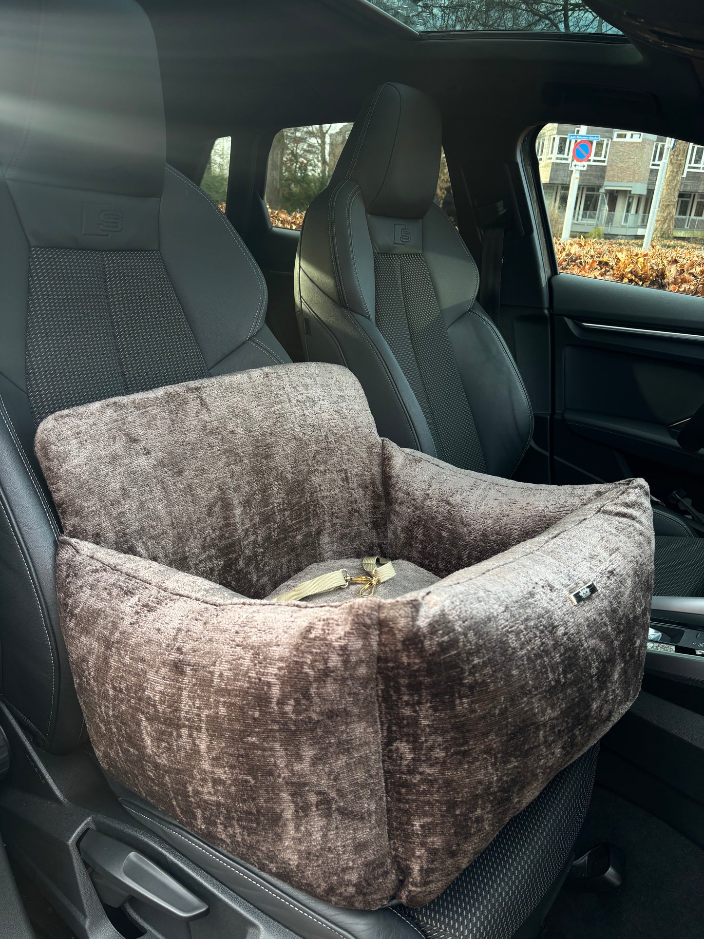 Autostoel Nowi - Donkerbruin