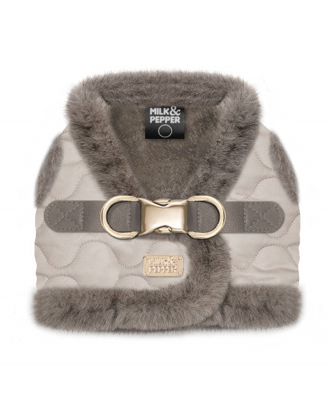 Milk & Pepper - Tuig Enola