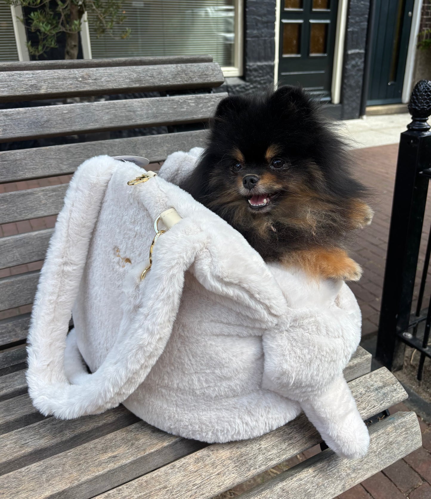 Eh Gia Fair Bag fluffy panna