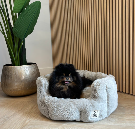 51DN - Ronde zachte mand lichtgrijs/beige