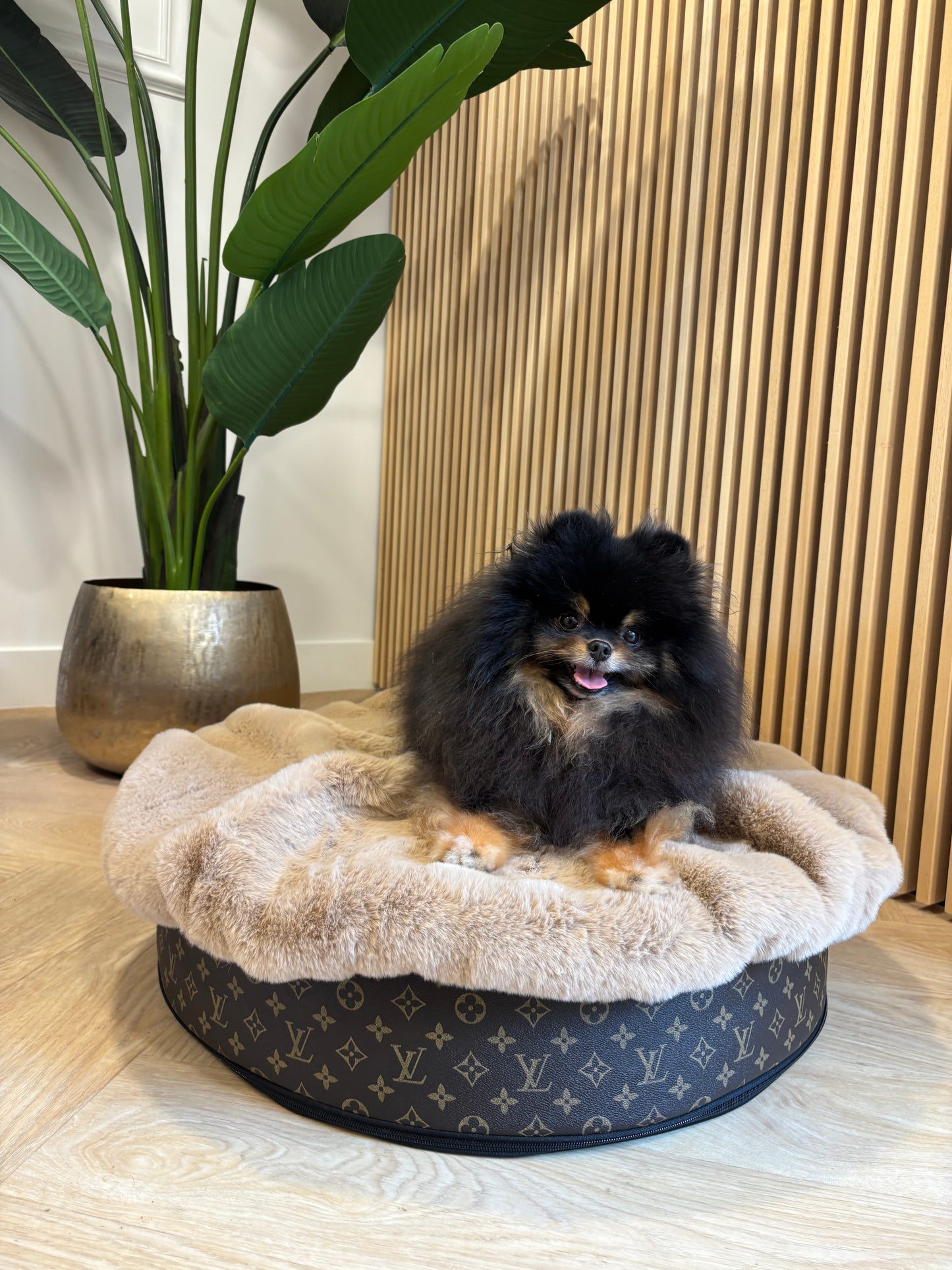 Poef - Leatherlook LV bruin